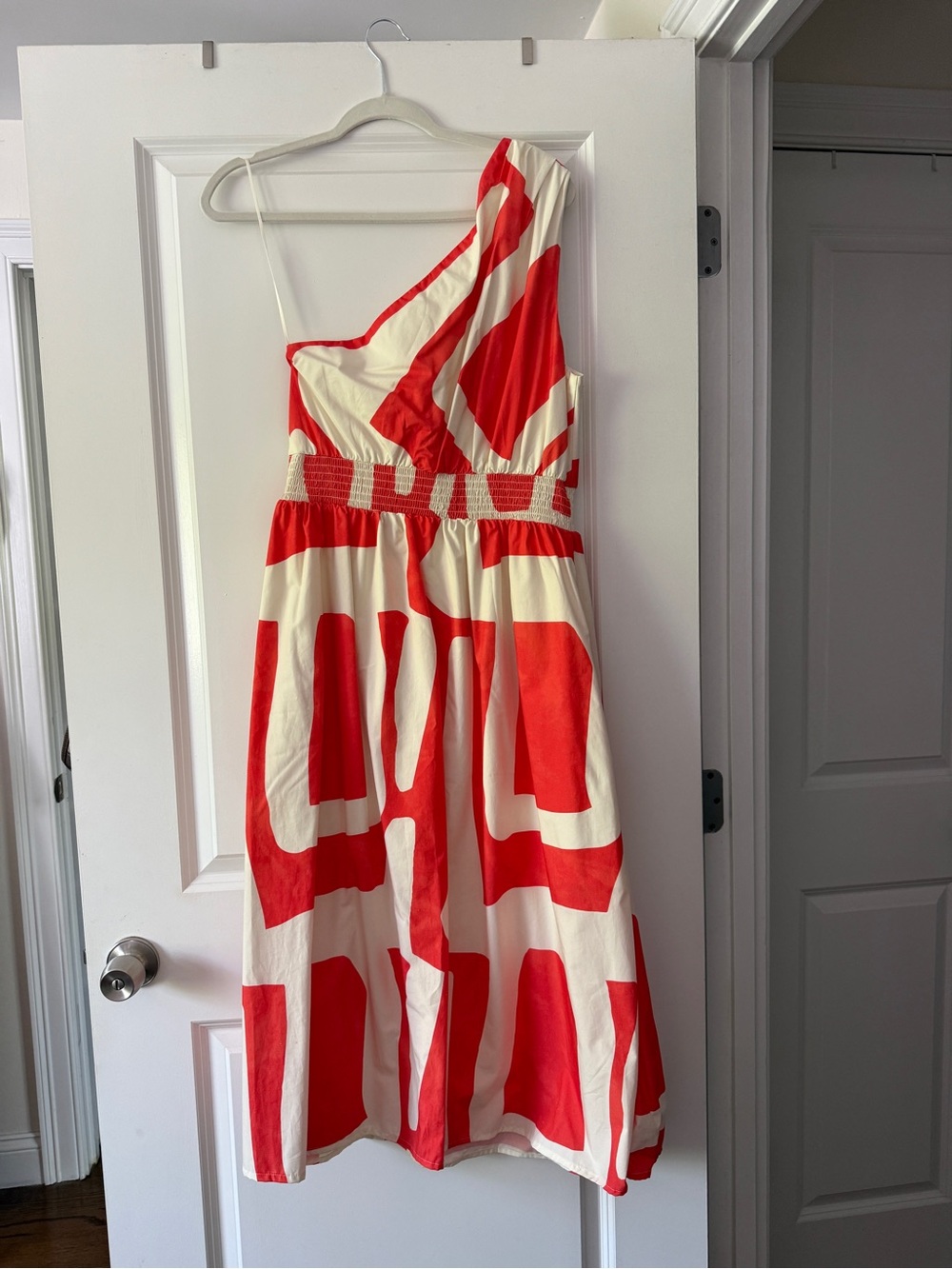 One-Shoulder Coral and Cream Graphic Midi Dress